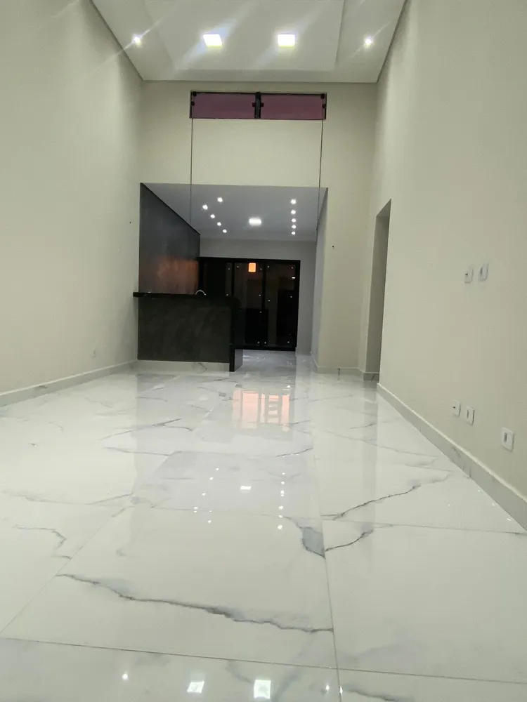 Casa, 3 quartos, 250 m² - Foto 2