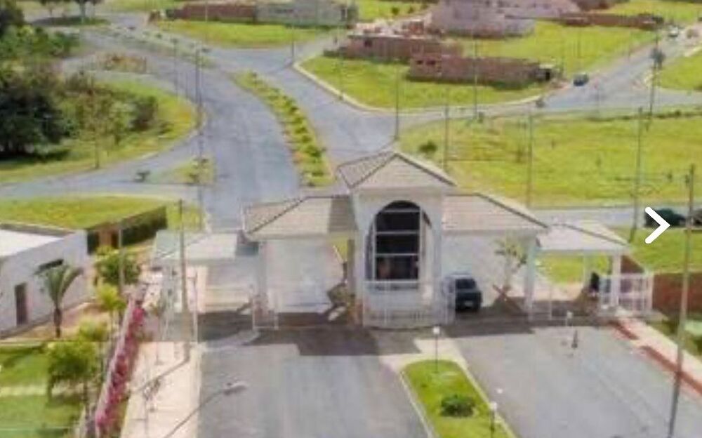 Terreno à venda, 200m² - Foto 1