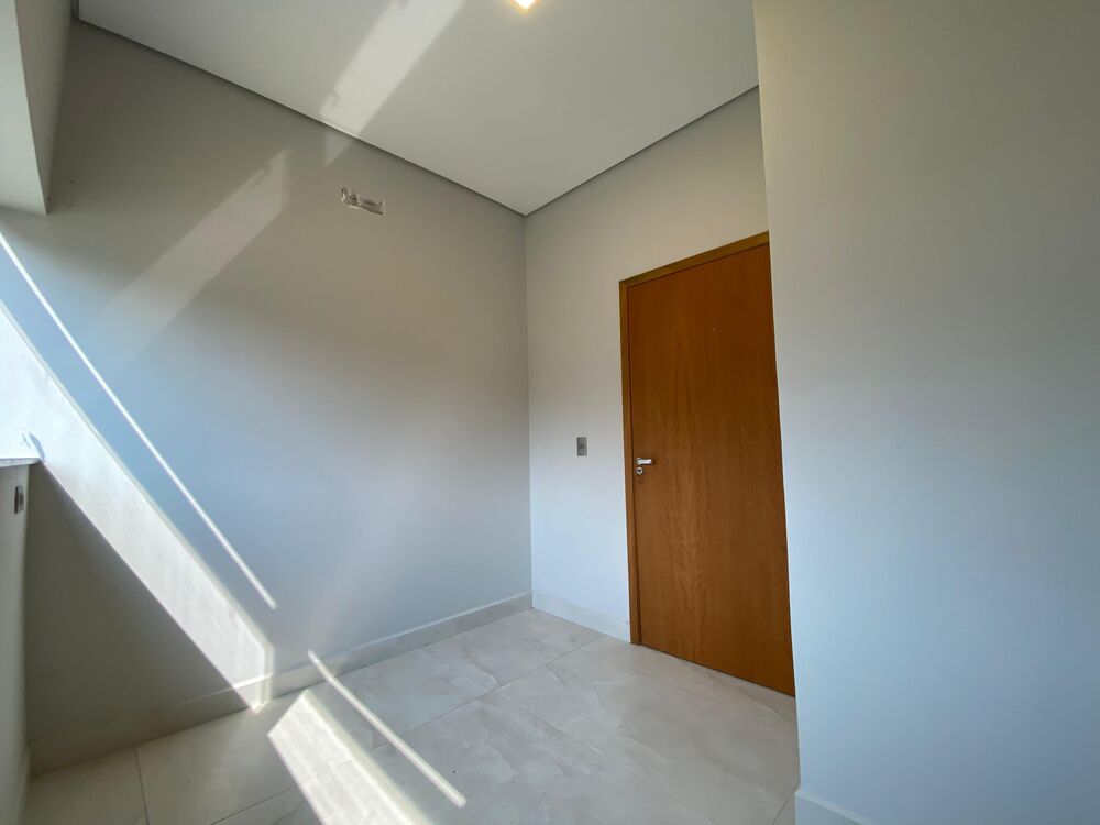 Casa, 3 quartos, 249 m² - Foto 4