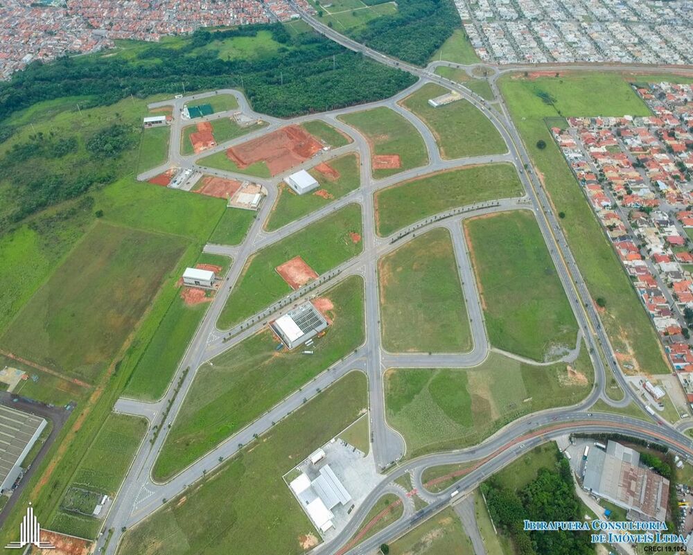 Loteamento e Condomínio à venda, 1872m² - Foto 1
