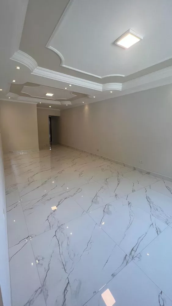 Casa à venda com 3 quartos, 170m² - Foto 1