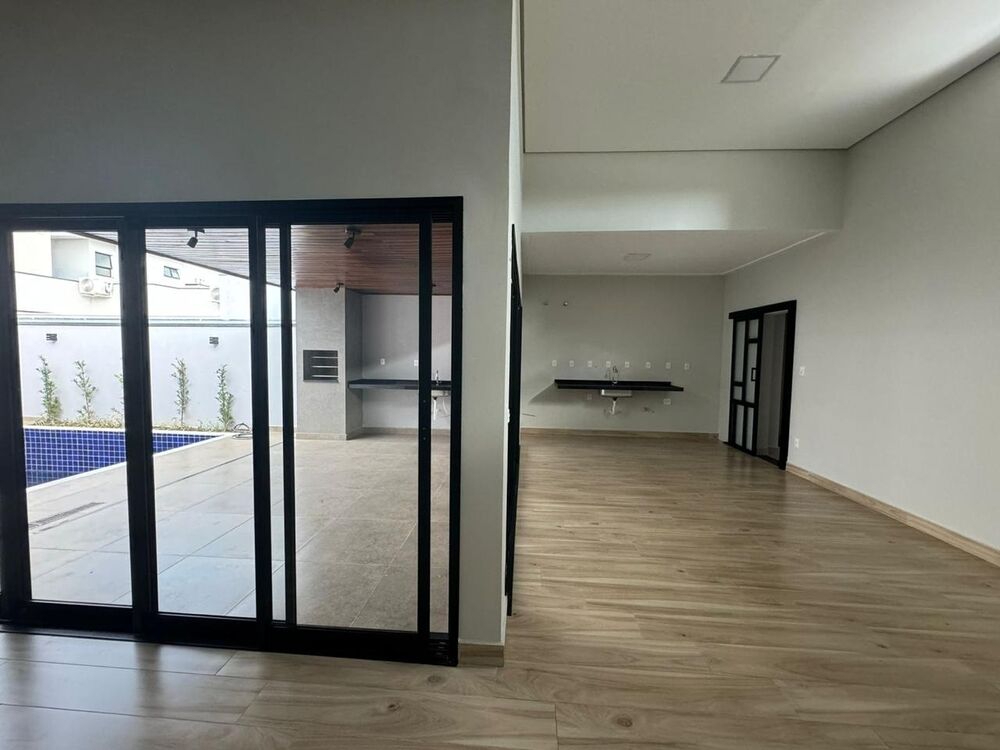 Casa à venda com 3 quartos - Foto 2