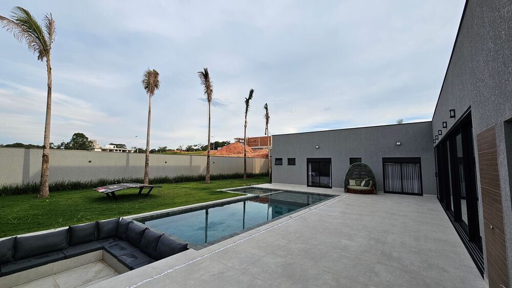 Casa, 4 quartos, 1040 m² - Foto 4