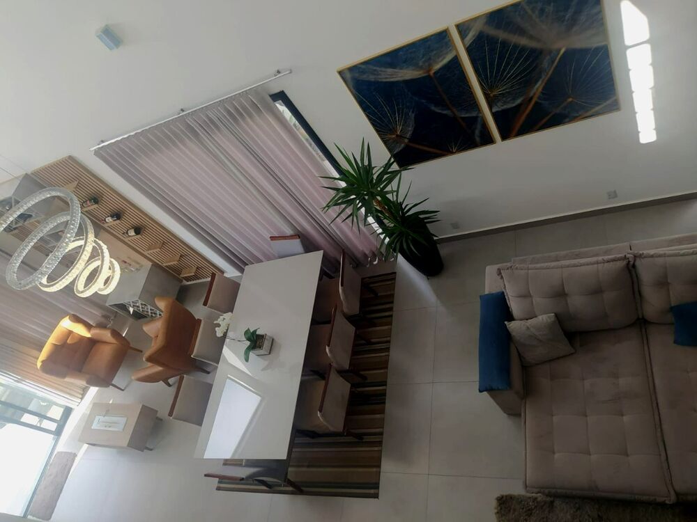 Casa à venda com 3 quartos, 225m² - Foto 9