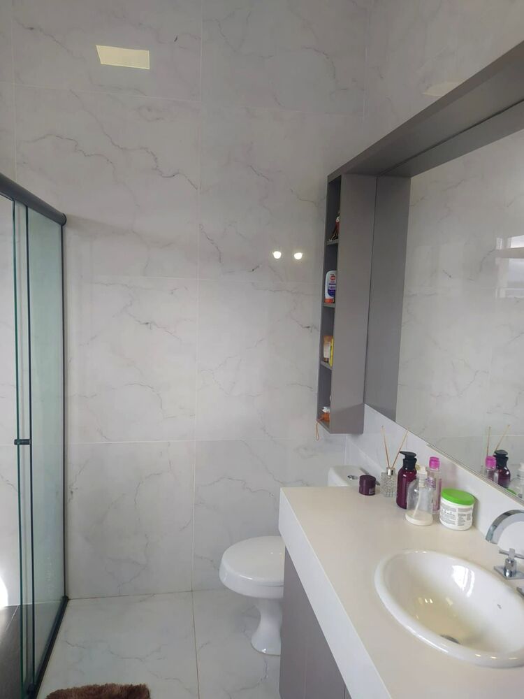 Casa à venda com 3 quartos, 225m² - Foto 18