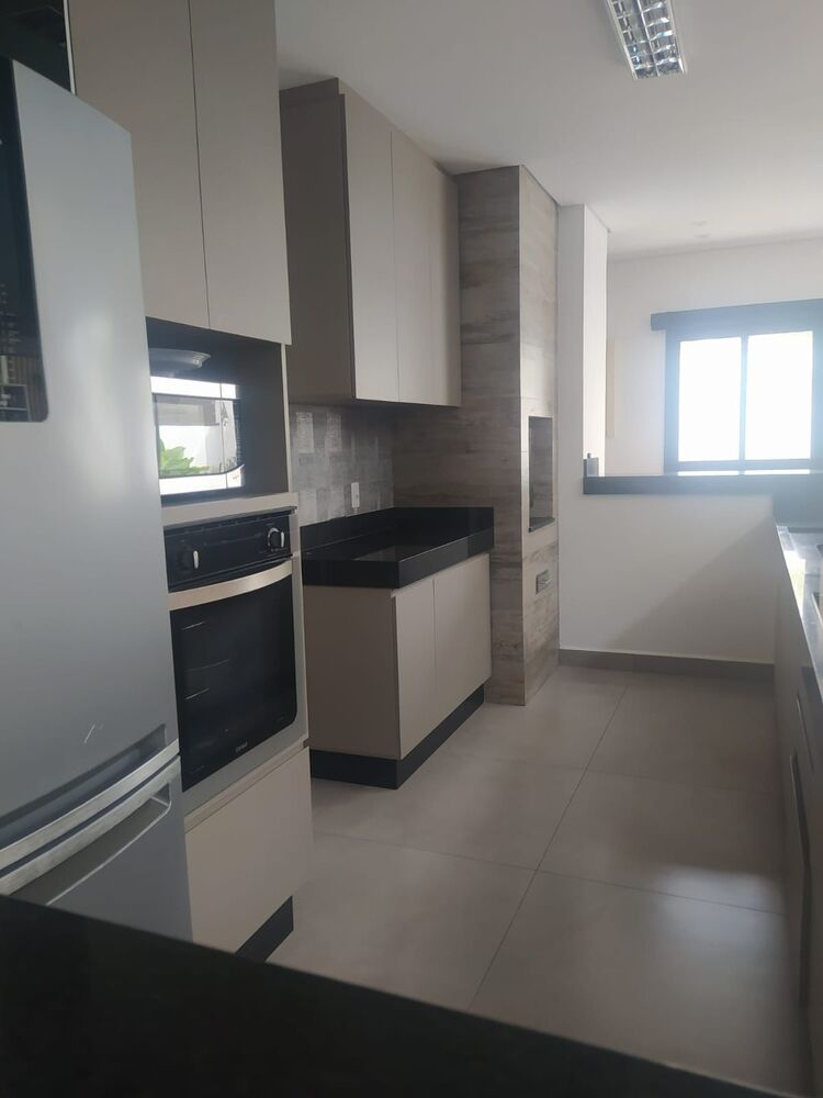 Casa à venda com 3 quartos, 225m² - Foto 13