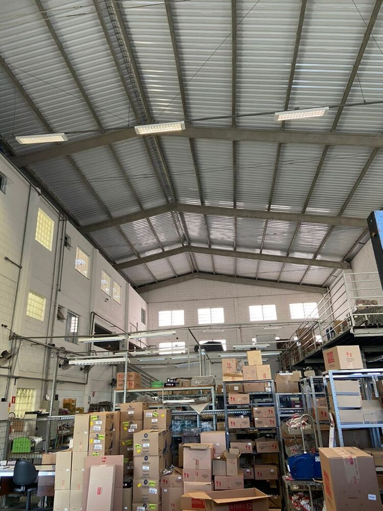 Depósito-Galpão-Armazém à venda, 1400m² - Foto 4