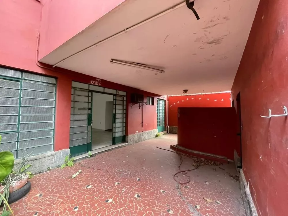 Prédio Inteiro para alugar com 5 quartos, 300m² - Foto 5