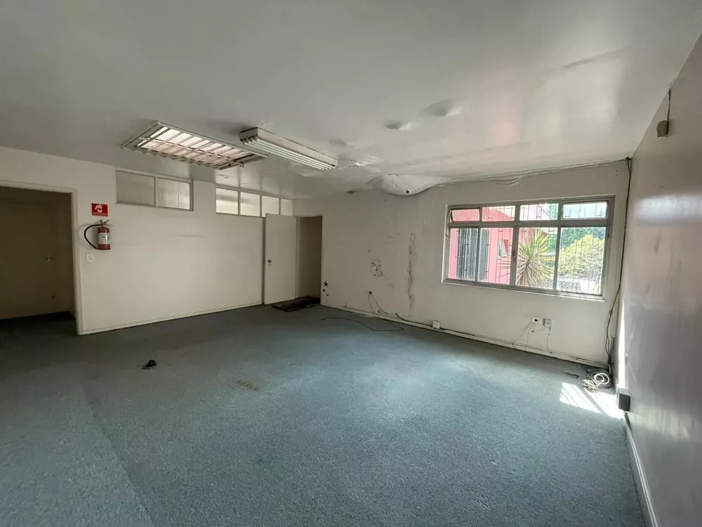 Prédio Inteiro para alugar com 5 quartos, 300m² - Foto 8