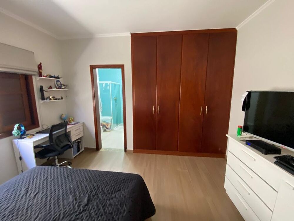 Casa, 3 quartos, 278 m² - Foto 8