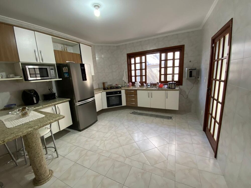 Casa, 3 quartos, 278 m² - Foto 13
