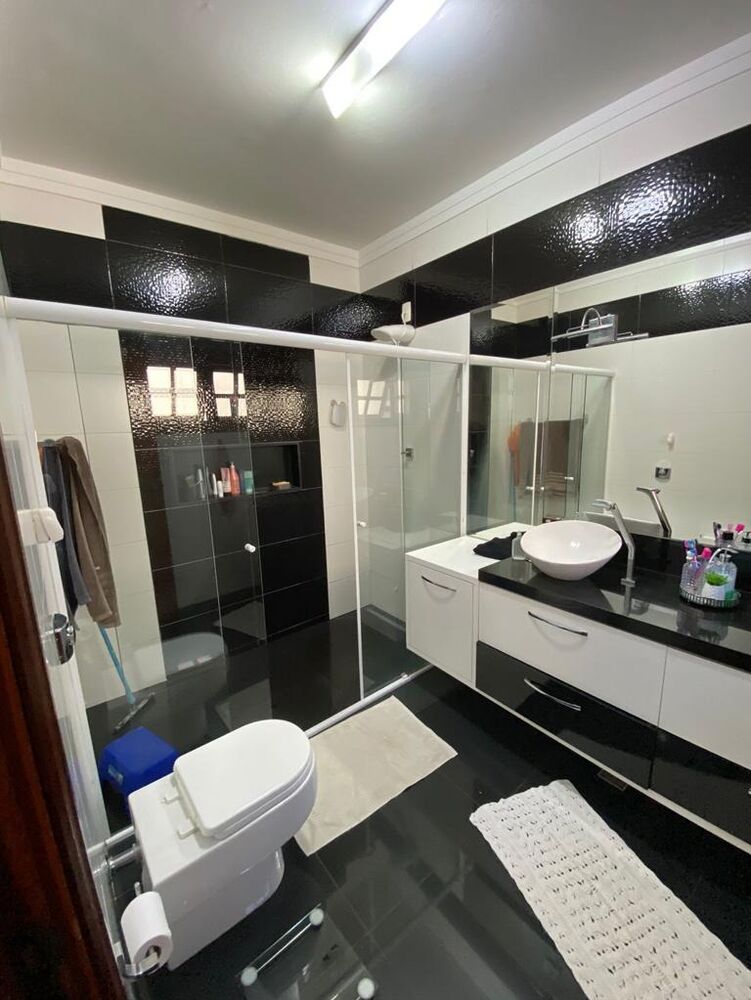 Casa, 3 quartos, 278 m² - Foto 17