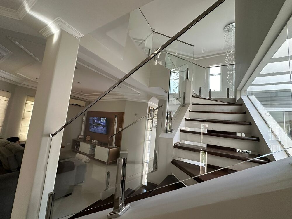 Casa, 3 quartos, 300 m² - Foto 1