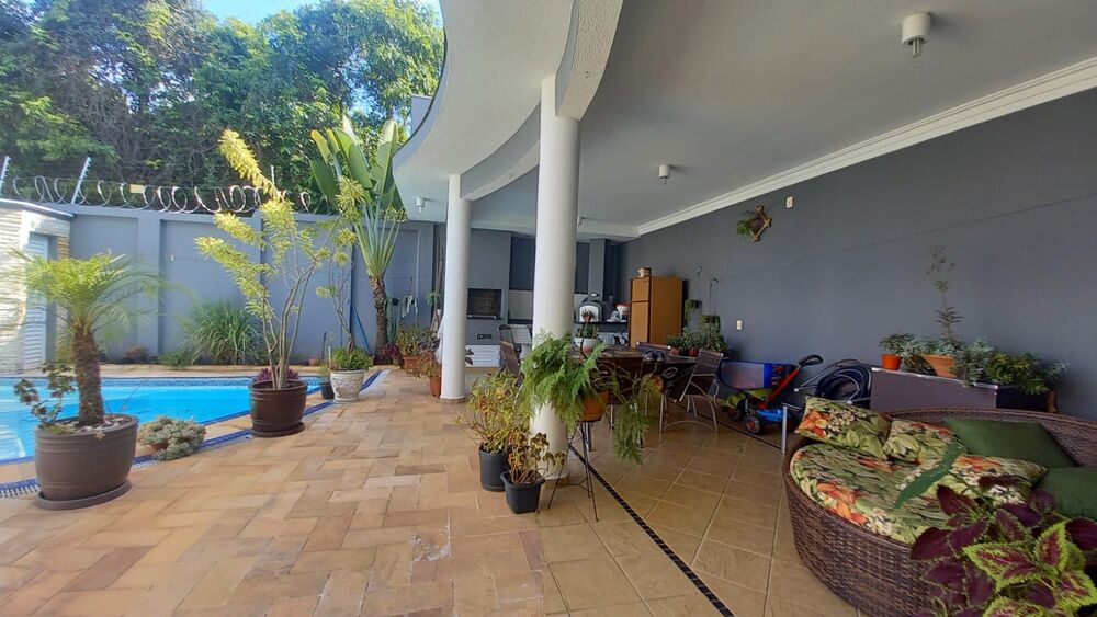Casa, 4 quartos, 350 m² - Foto 13