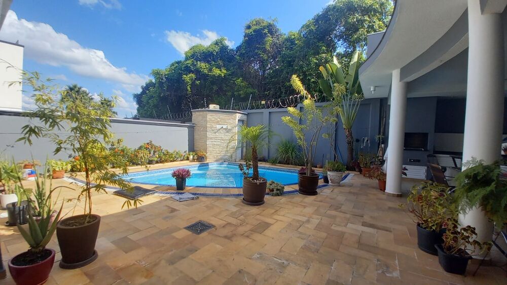 Casa, 4 quartos, 350 m² - Foto 14