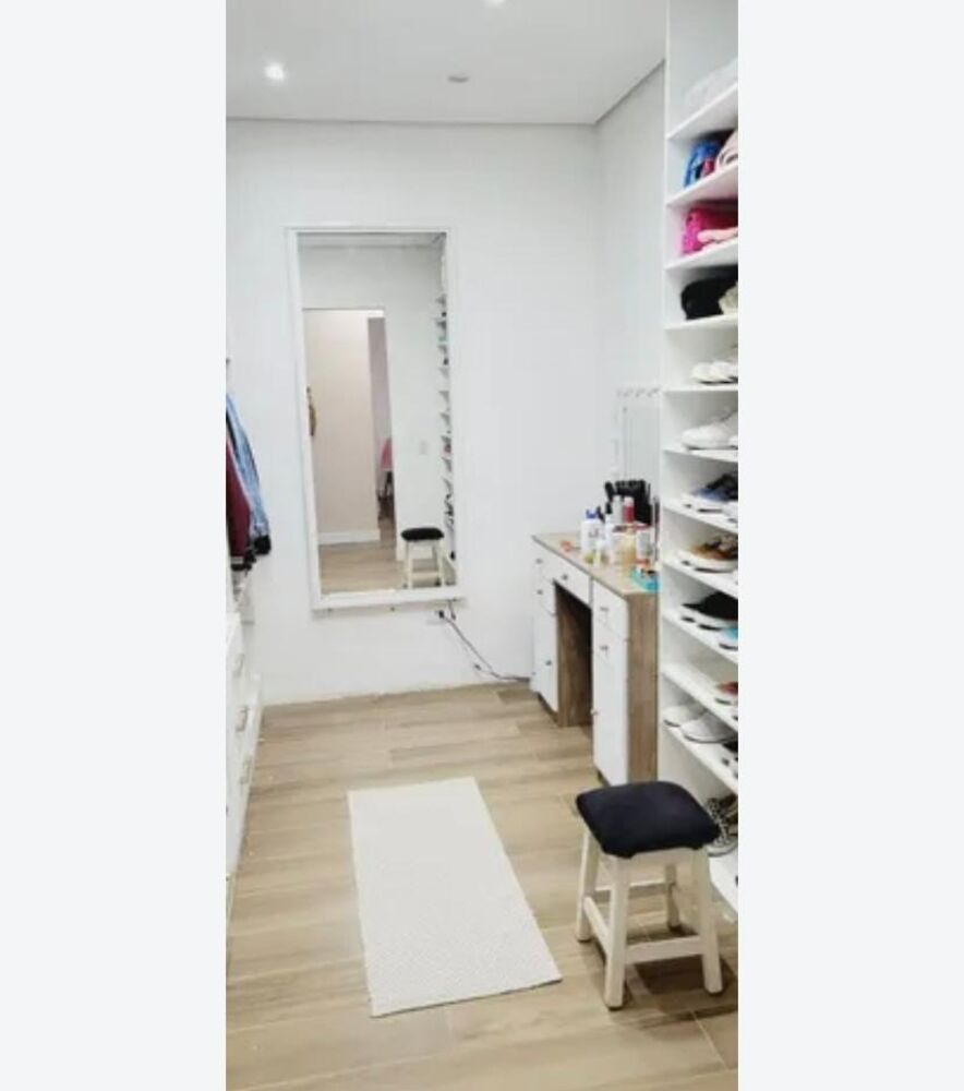 Chácara à venda com 3 quartos, 211m² - Foto 2