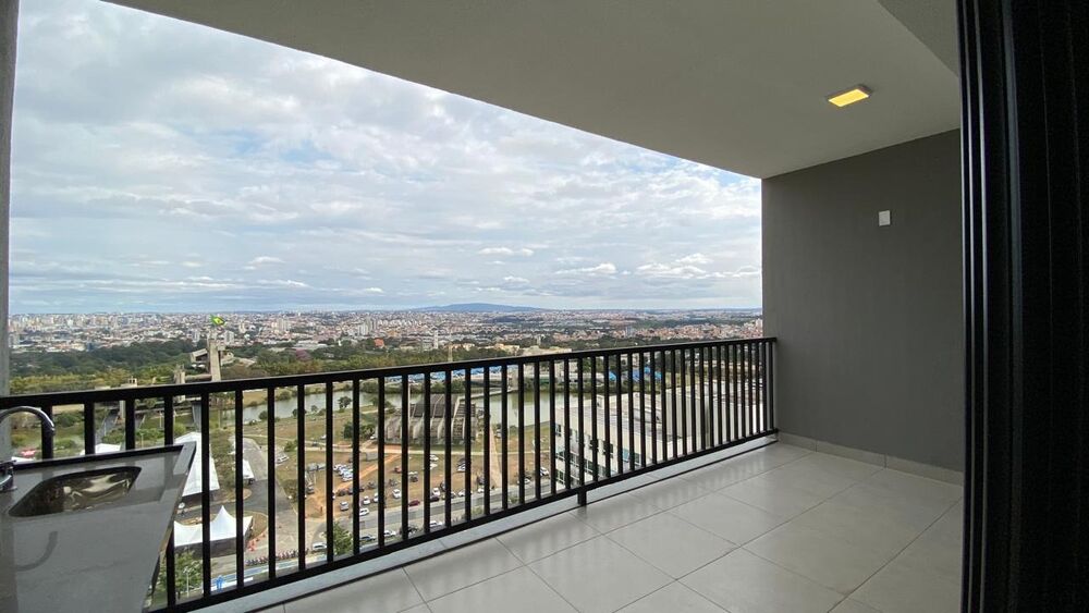 Apartamento para alugar com 3 quartos, 125m² - Foto 28