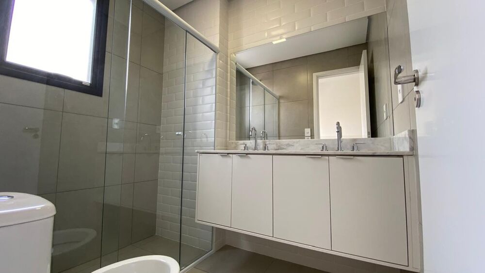 Apartamento para alugar com 3 quartos, 125m² - Foto 23