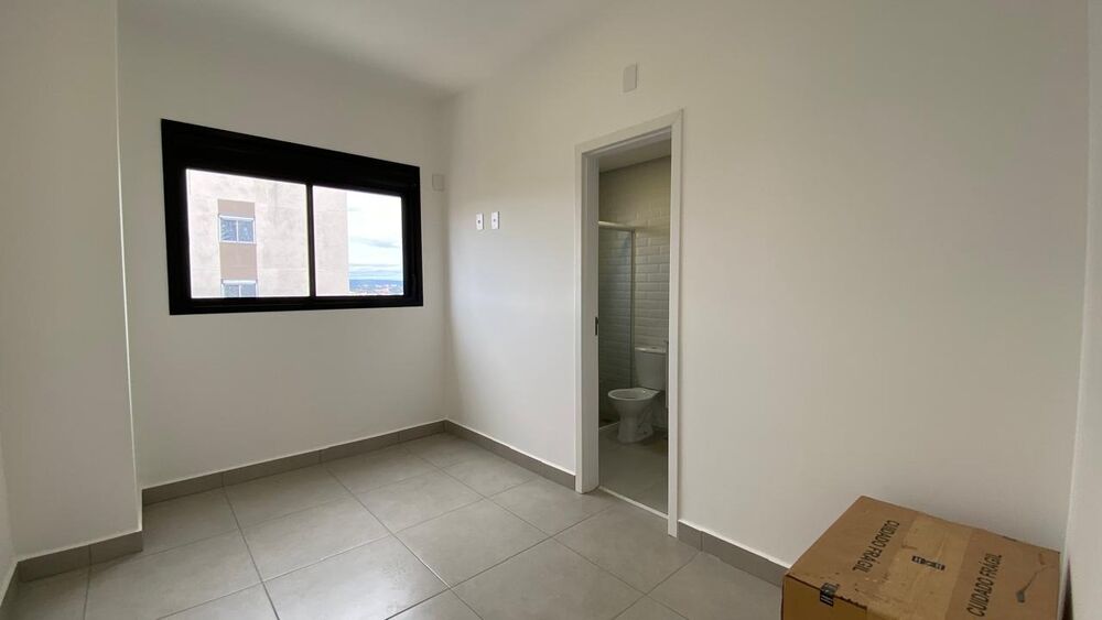 Apartamento para alugar com 3 quartos, 125m² - Foto 16