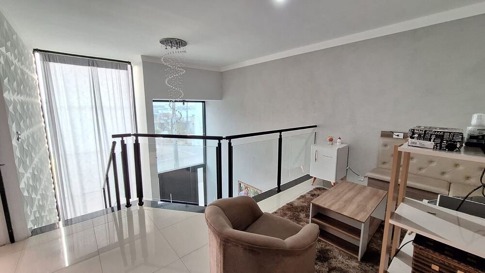 Casa, 3 quartos, 210 m² - Foto 3