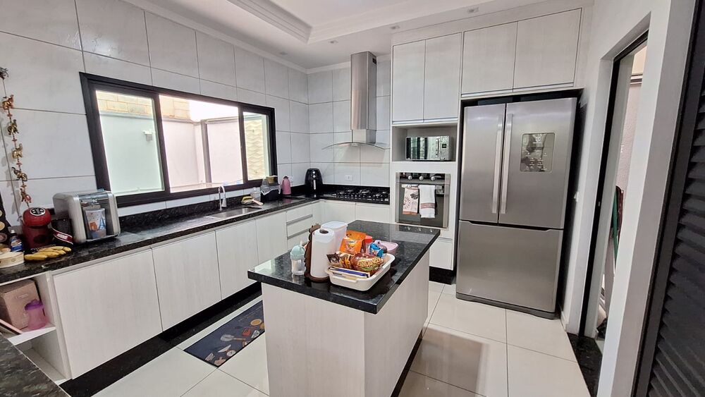 Casa, 3 quartos, 210 m² - Foto 7