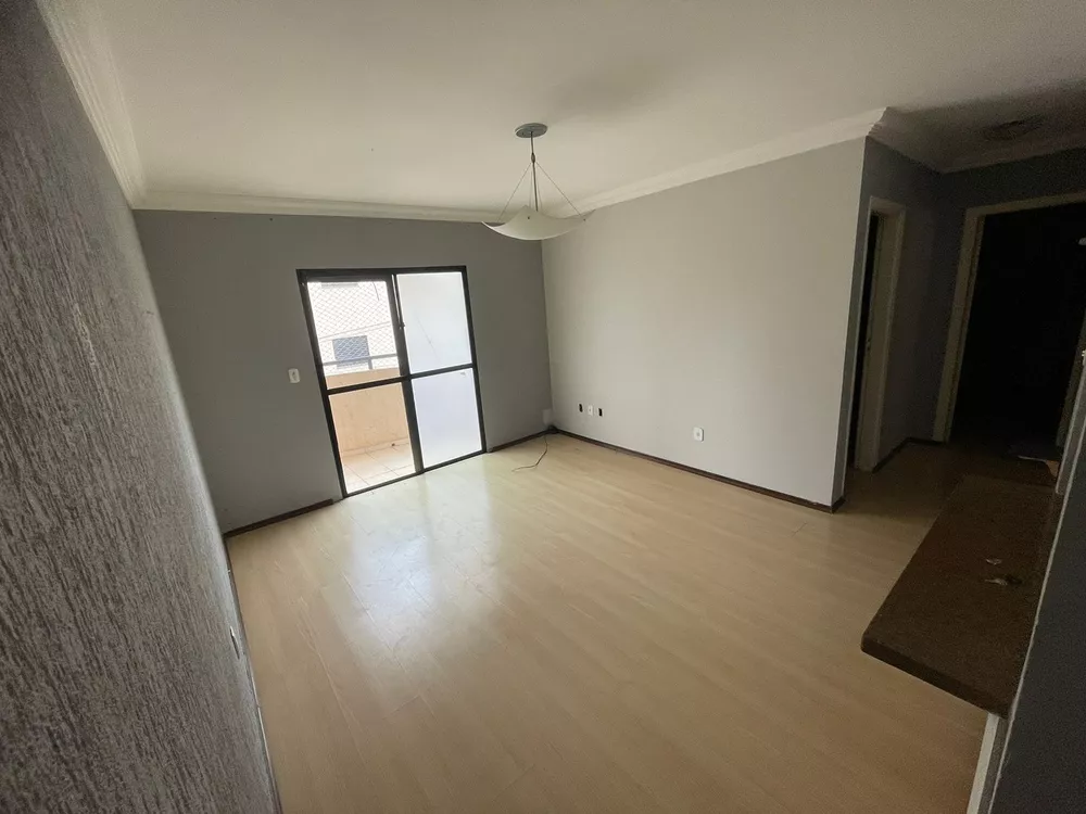 Apartamento à venda com 2 quartos, 54m² - Foto 2