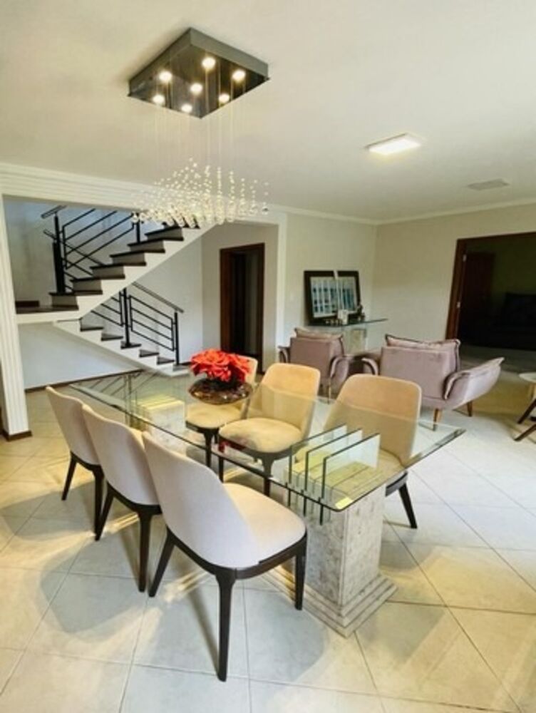Casa à venda com 3 quartos, 193m² - Foto 3