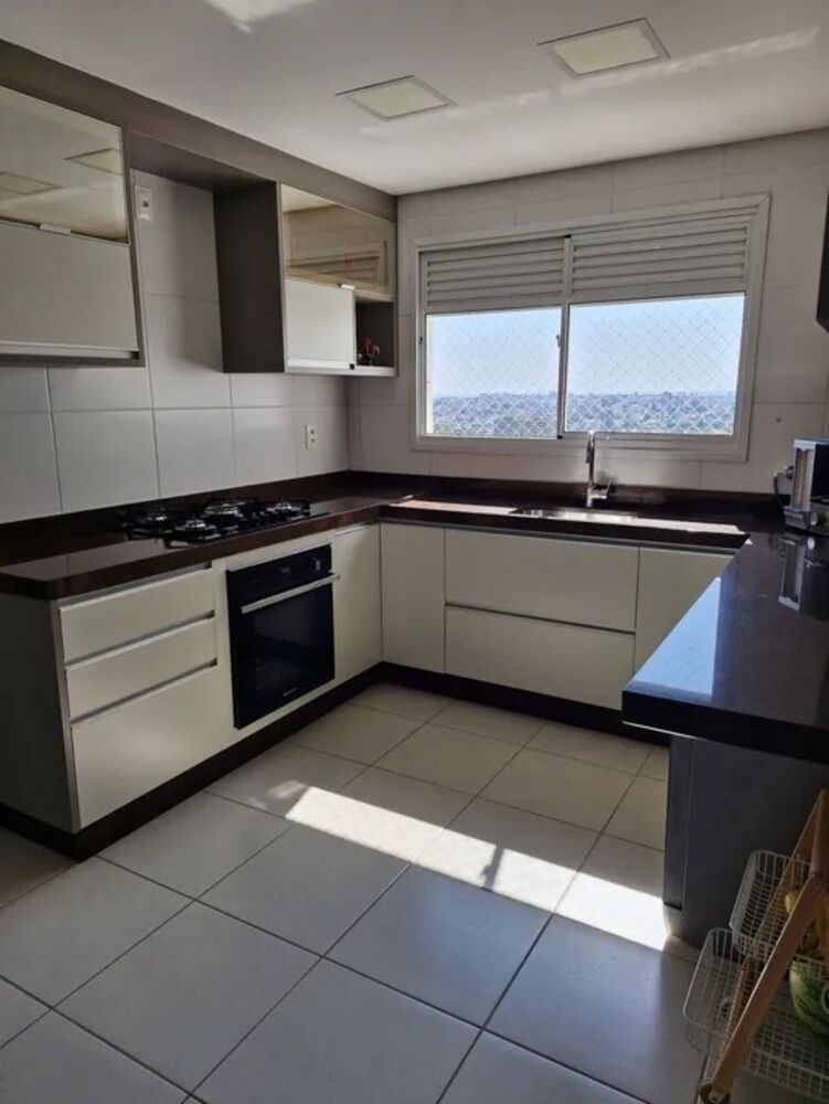 Apartamento à venda com 3 quartos, 167m² - Foto 5