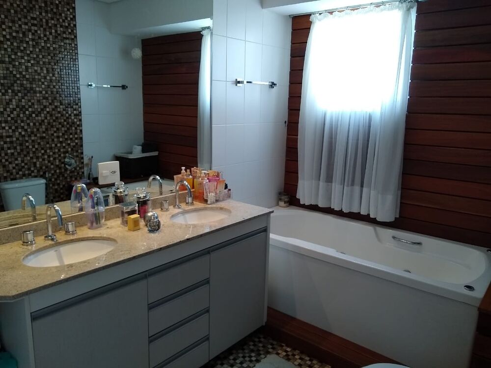 Apartamento, 3 quartos, 236 m² - Foto 11