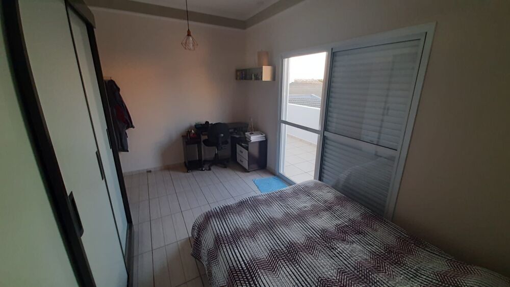 Casa, 4 quartos, 271 m² - Foto 4