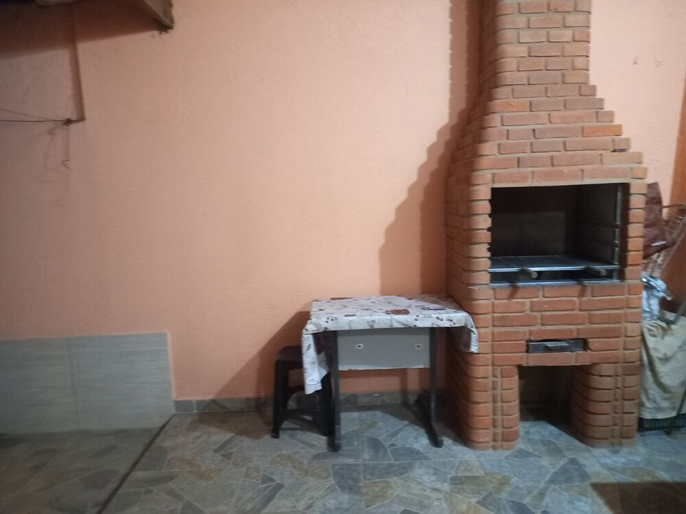 Casa, 3 quartos, 200 m² - Foto 1
