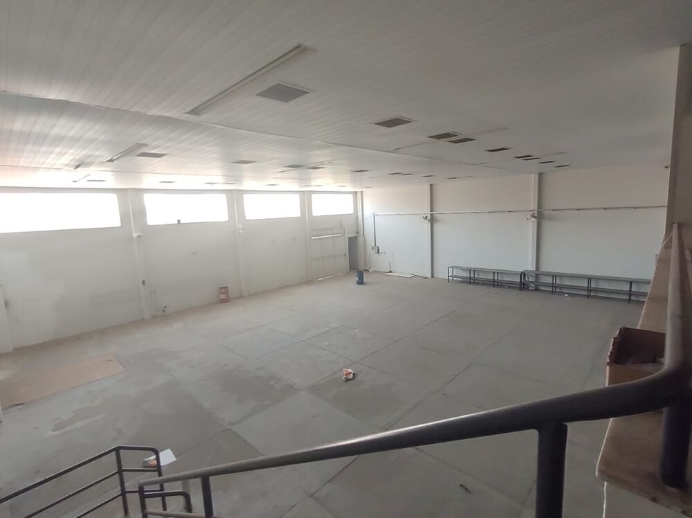 Depósito-Galpão-Armazém à venda, 1000m² - Foto 1