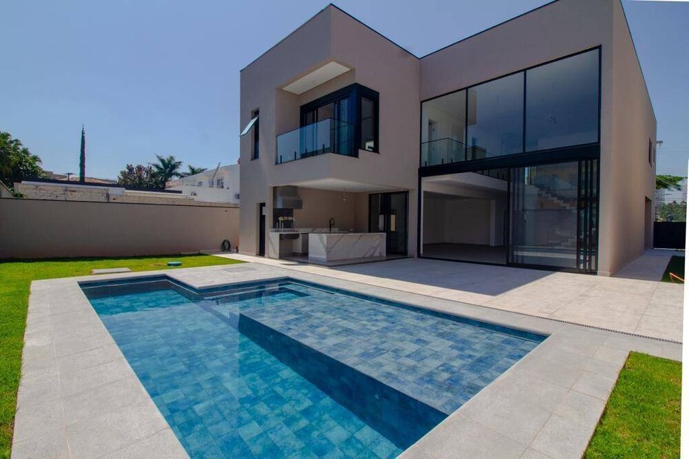 Casa à venda com 4 quartos, 560m² - Foto 4