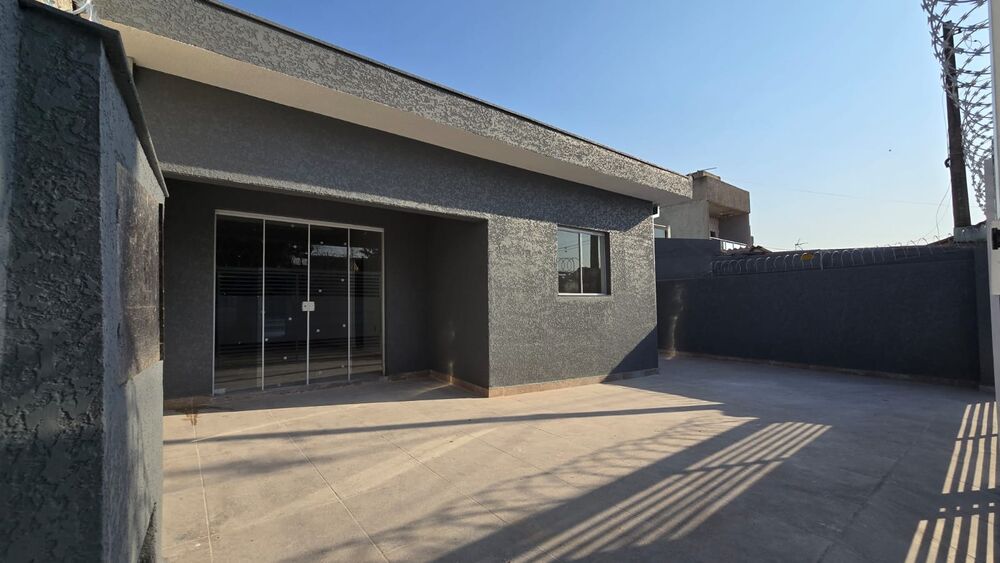 Casa, 4 quartos, 250 m² - Foto 2