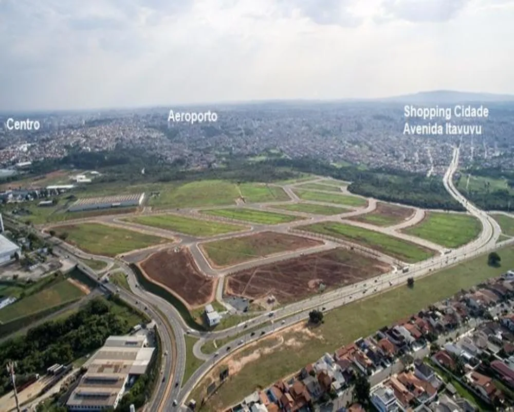 Loteamento e Condomínio, 2346 m² - Foto 4