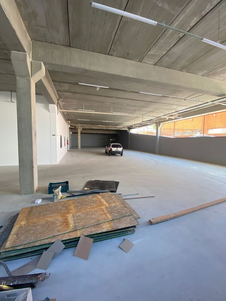 Loja-Salão, 1047 m² - Foto 2