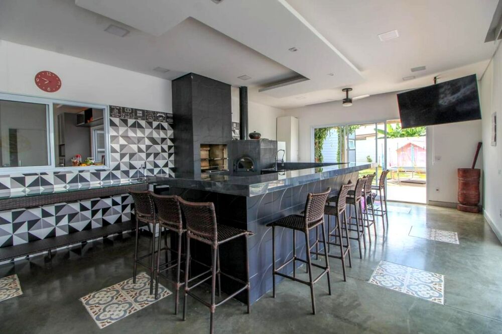 Casa, 5 quartos, 1400 m² - Foto 4