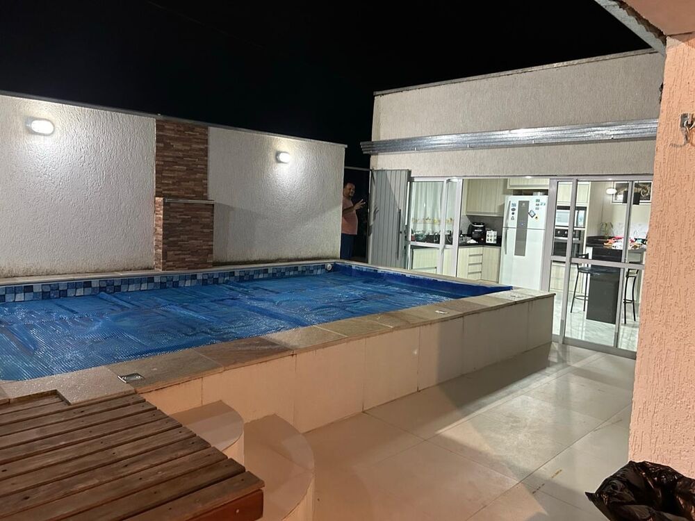 Casa, 2 quartos, 145 m² - Foto 1