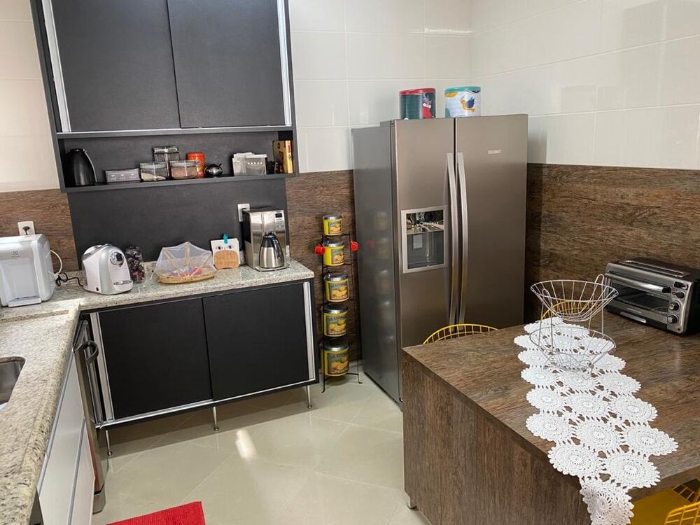 Casa, 3 quartos, 325 m² - Foto 2