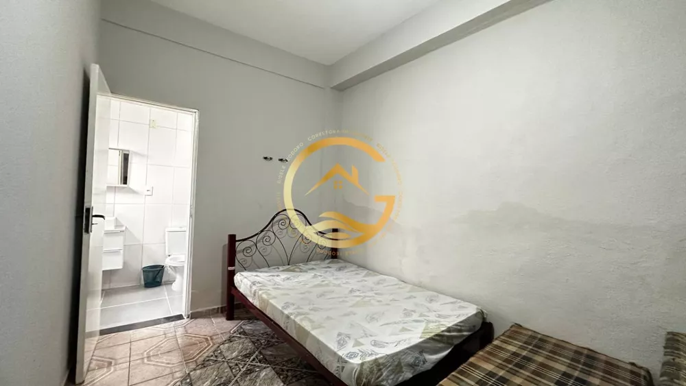 Casa, 5 quartos, 221 m² - Foto 2