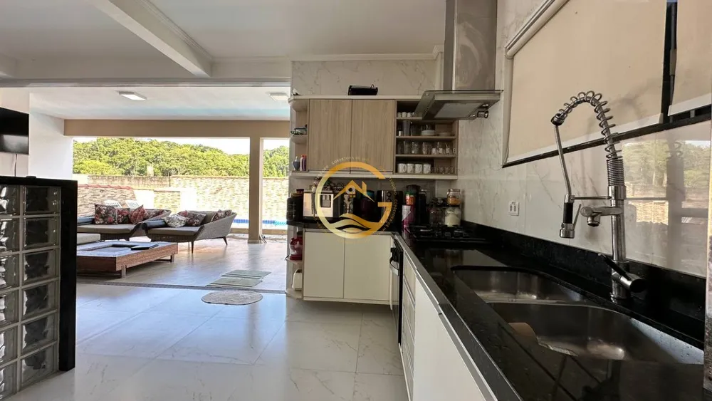 Casa, 6 quartos, 270 m² - Foto 6