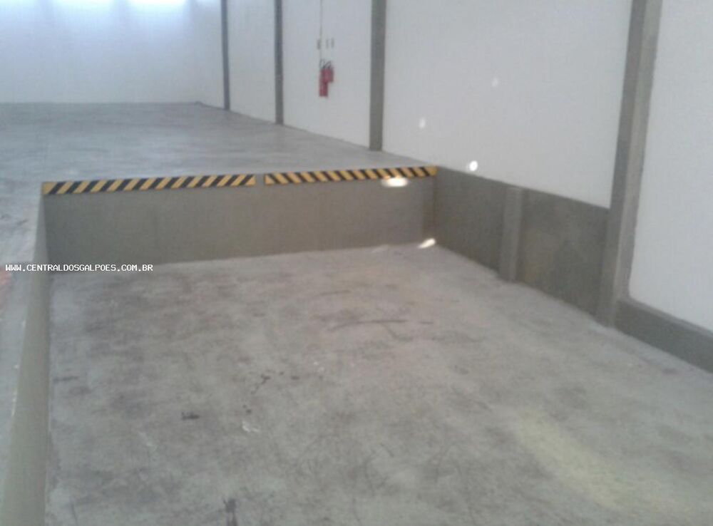 Depósito-Galpão, 550 m² - Foto 1