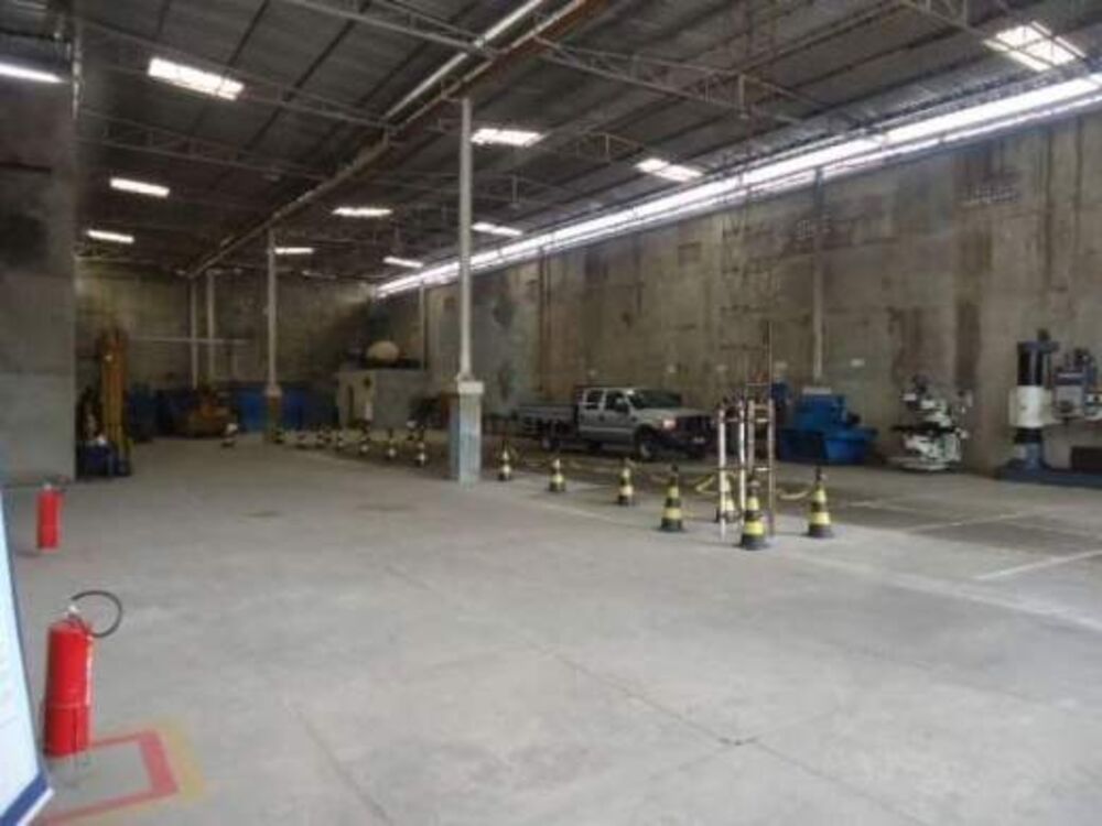 Loteamento e Condomínio - Foto 1