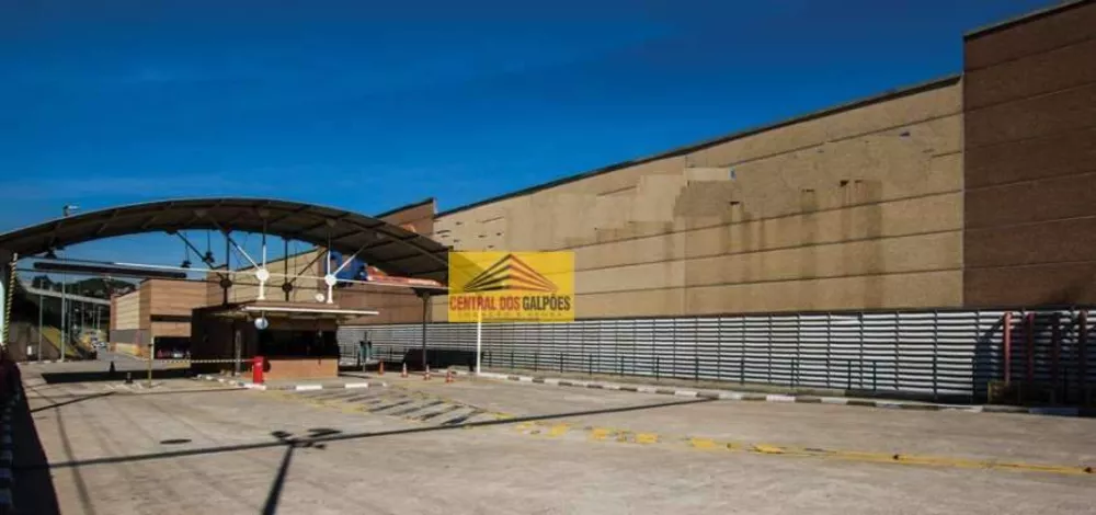 Depósito-Galpão-Armazém para alugar, 3000m² - Foto 2