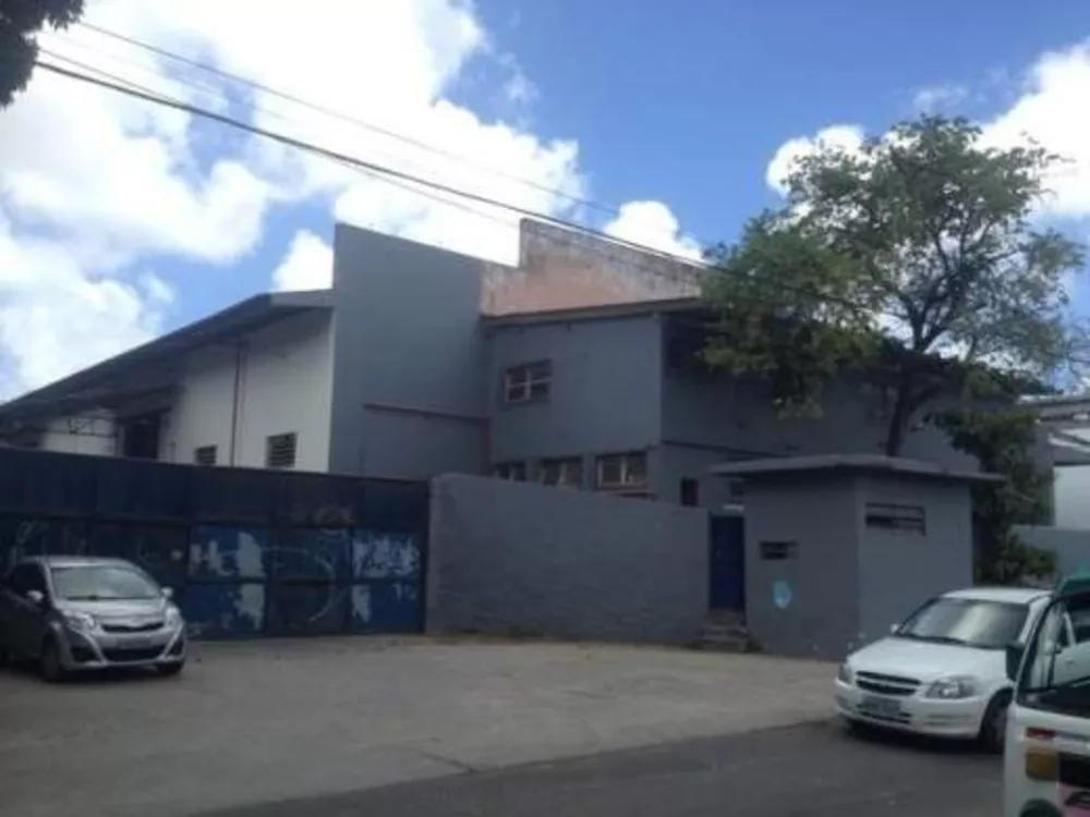 Loteamento e Condomínio para alugar, 1700m² - Foto 1