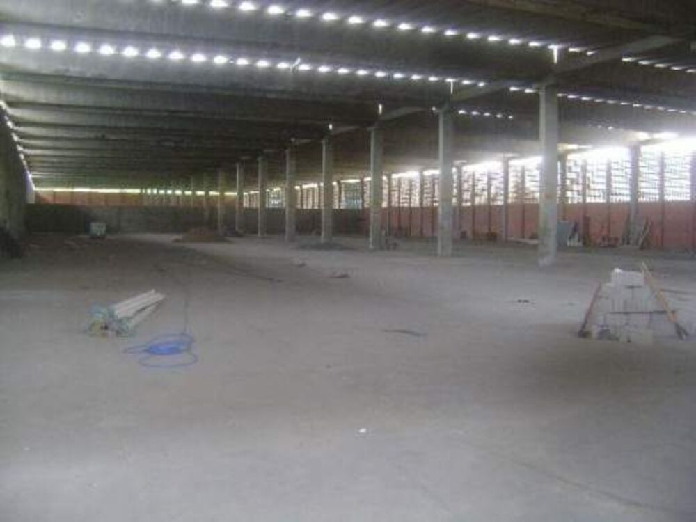 Loteamento e Condomínio para alugar, 30000m² - Foto 1