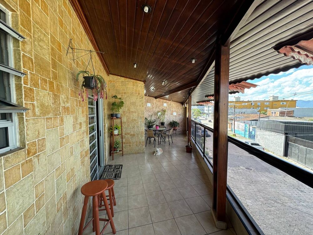 Casa à venda e aluguel com 2 quartos, 289m² - Foto 32