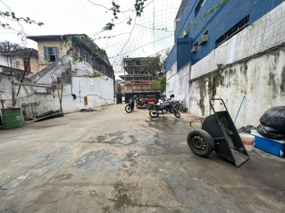 Terreno, 304 m² - Foto 2