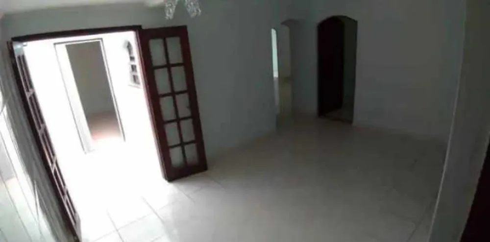 Casa, 3 quartos, 250 m² - Foto 4
