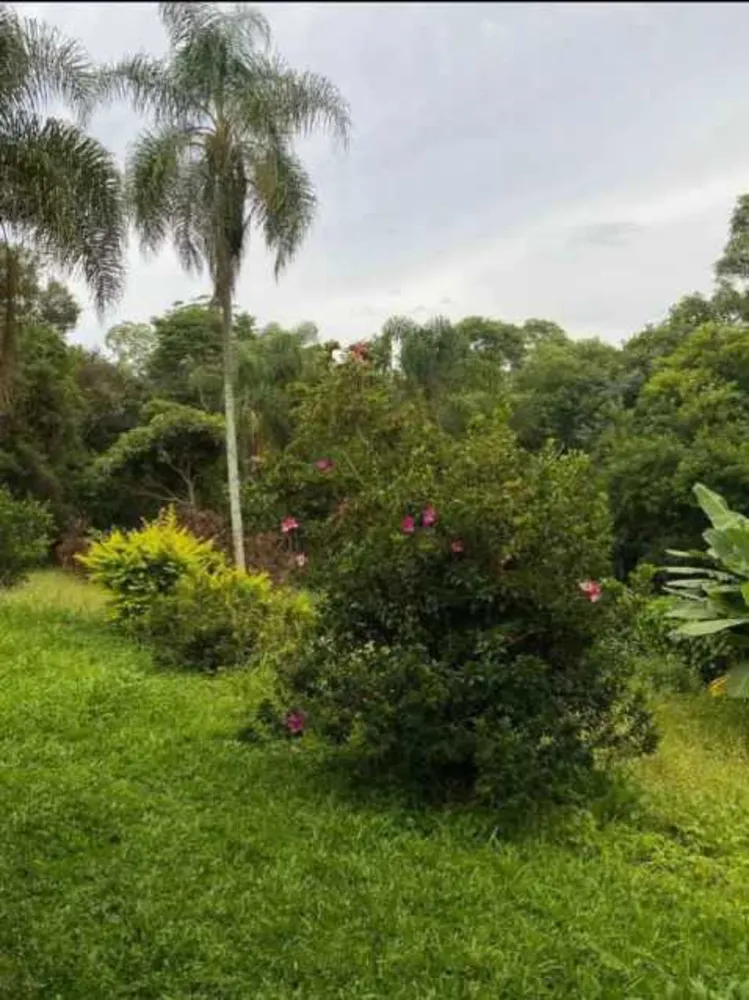 Casa, 3 quartos, 1800 m² - Foto 1